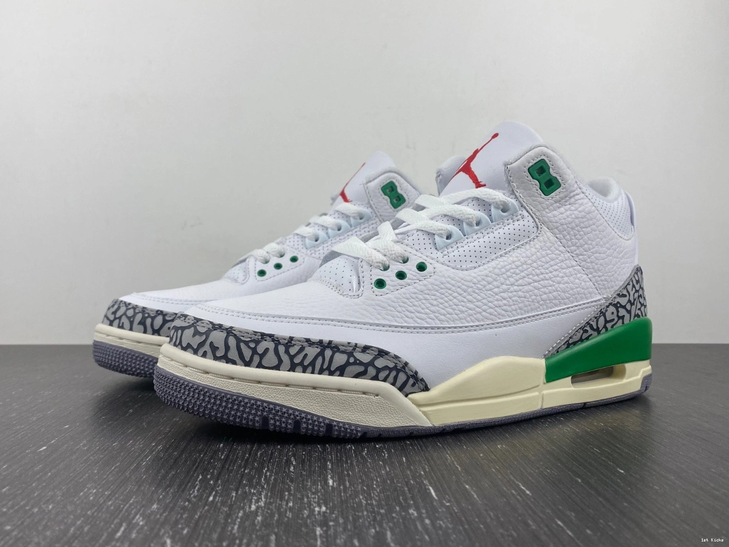 CK9246-136 Air Lucky 3 Jordan Green WMNS 0430